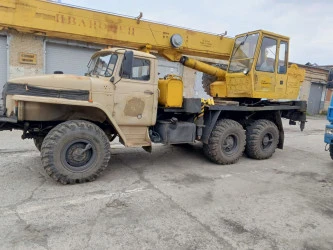Специальный автокран КС-35714  УРАЛ-5557